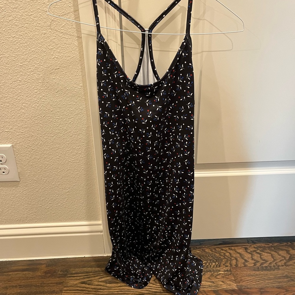 HDE slimfitting workout dress